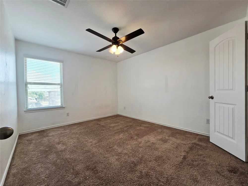 2512 Brentwood Drive Lancaster, TX 75134