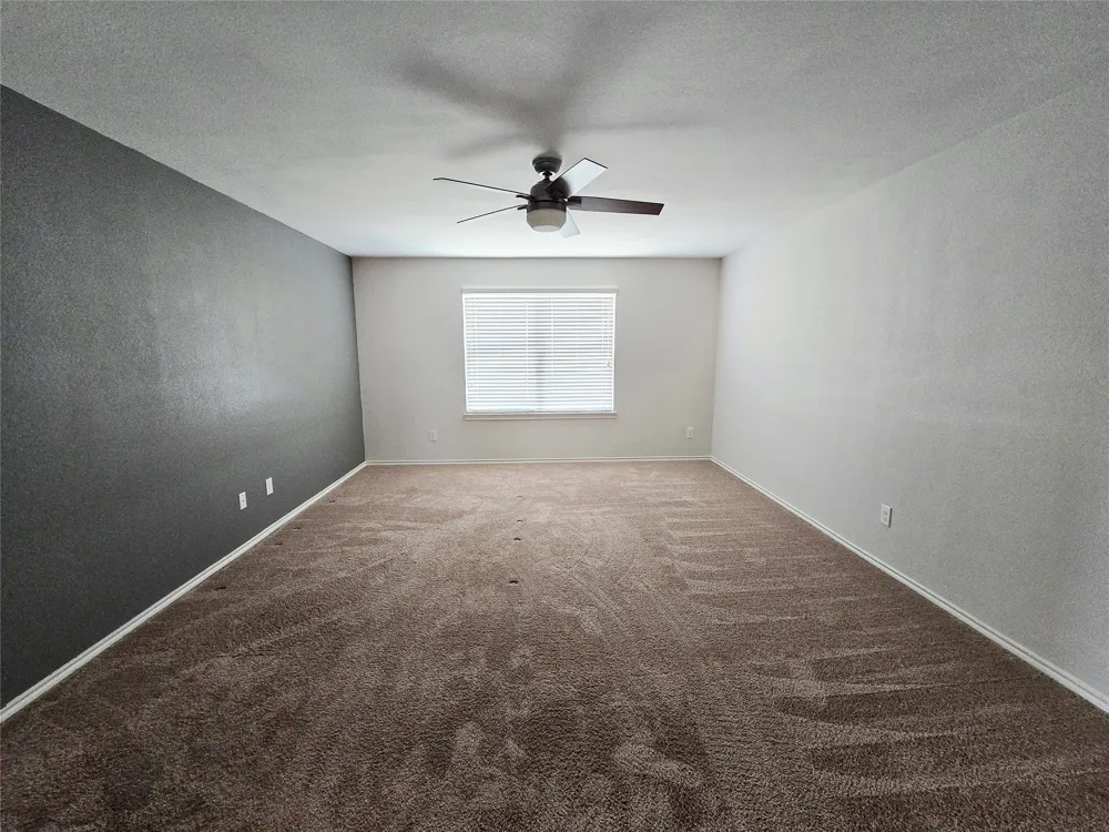 2512 Brentwood Drive Lancaster, TX 75134