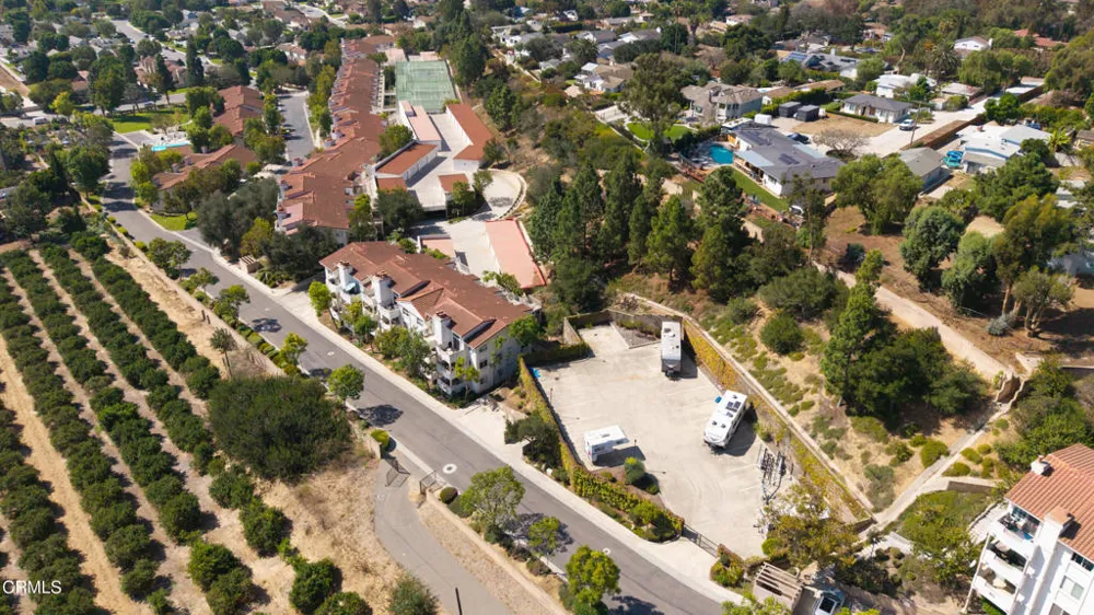2713 Antonio Drive #203 Camarillo, CA 93010