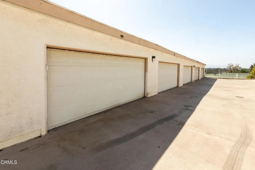 2713 Antonio Drive #203 Camarillo, CA 93010