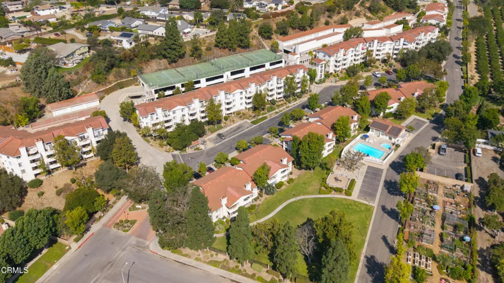 2713 Antonio Drive #203 Camarillo, CA 93010