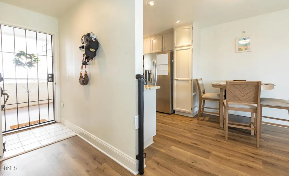 2713 Antonio Drive #203 Camarillo, CA 93010