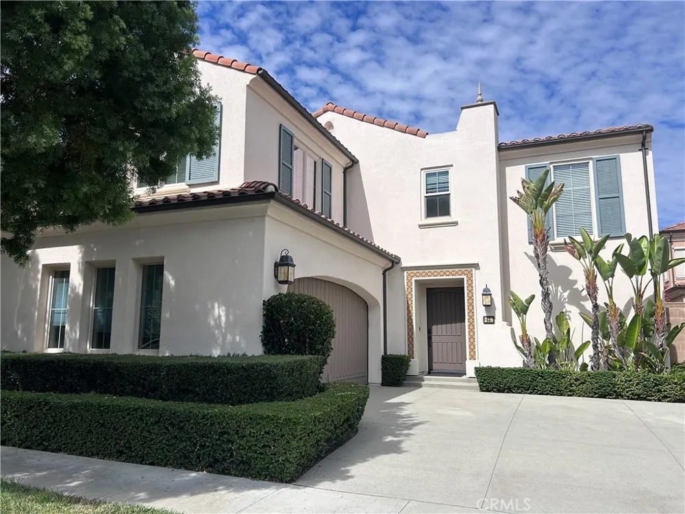 63 Elmdale Irvine, CA 92620