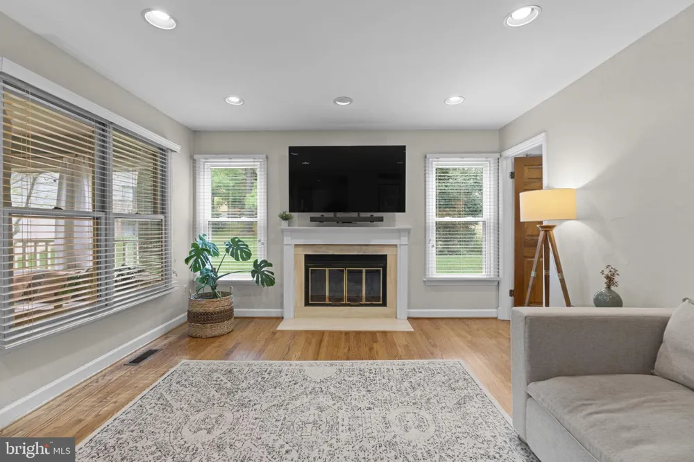 12110 BLUE FLAG WAY Columbia, MD 21044