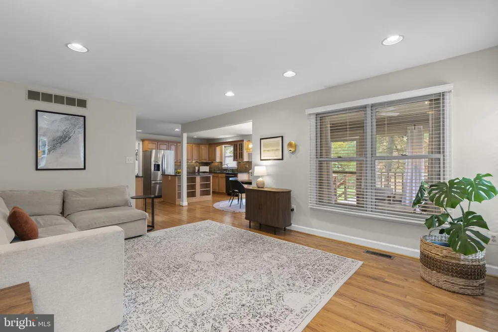 12110 BLUE FLAG WAY Columbia, MD 21044
