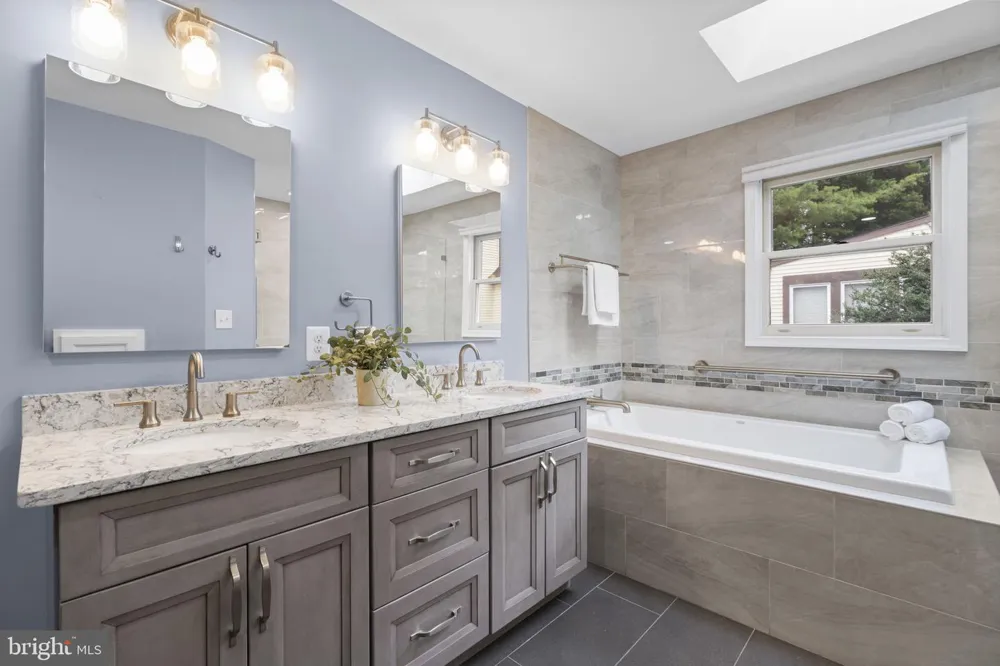 12110 BLUE FLAG WAY Columbia, MD 21044