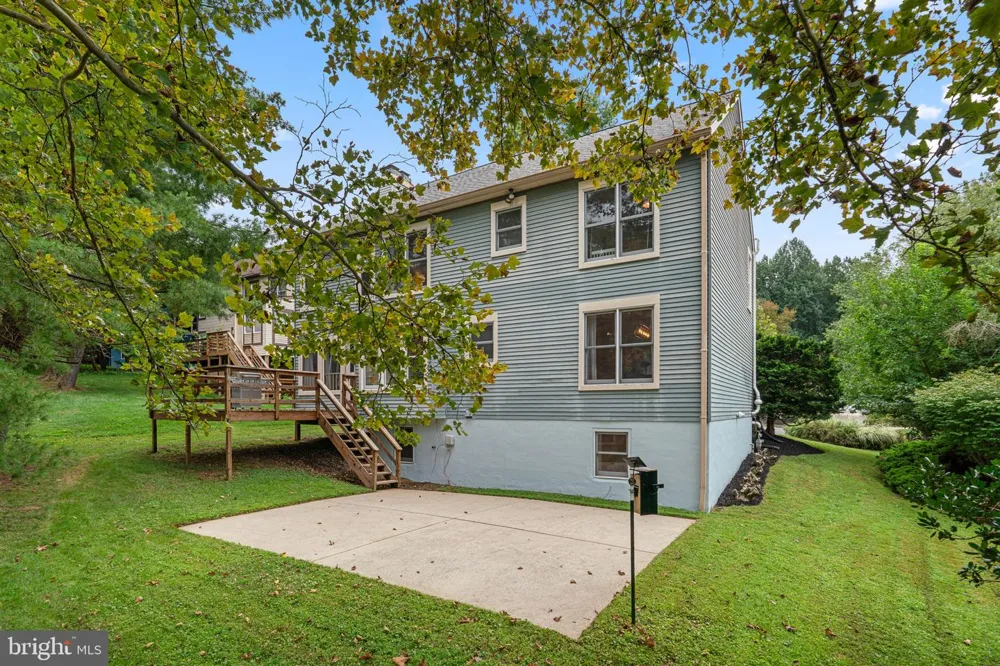 12110 BLUE FLAG WAY Columbia, MD 21044