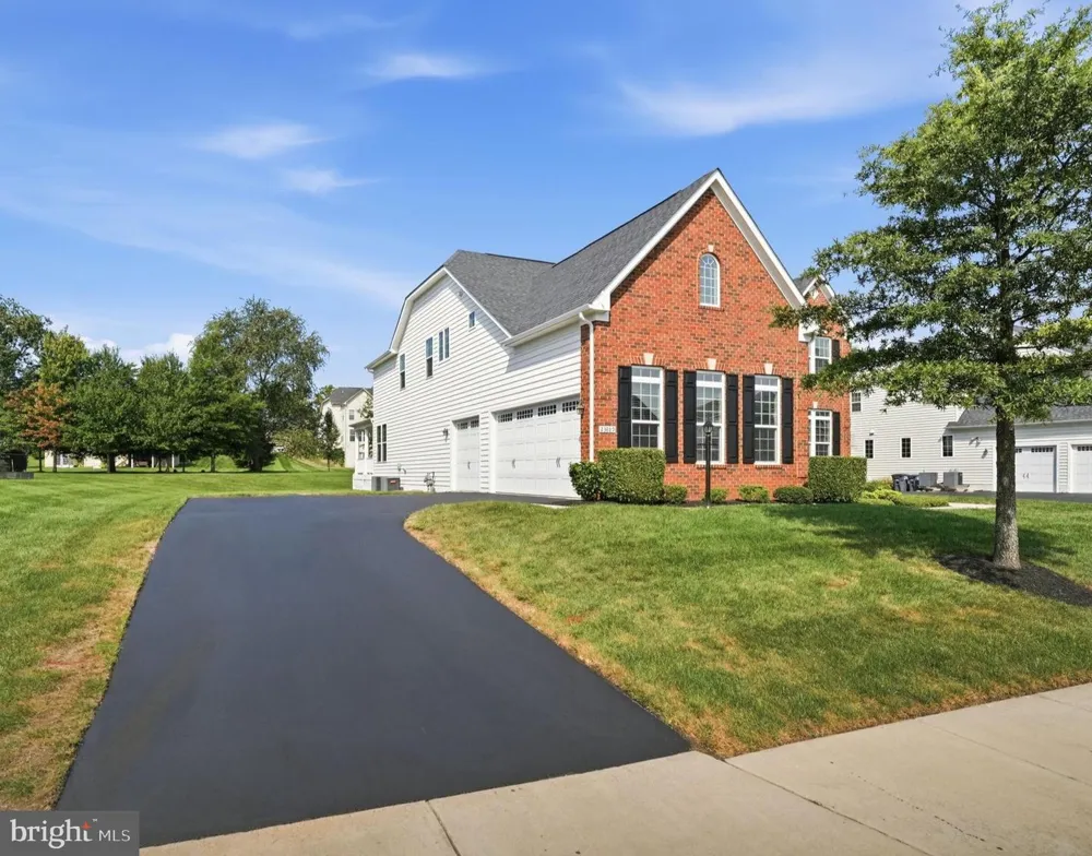 23889 HEATHER MEADOW DRIVE Ashburn, VA 20148