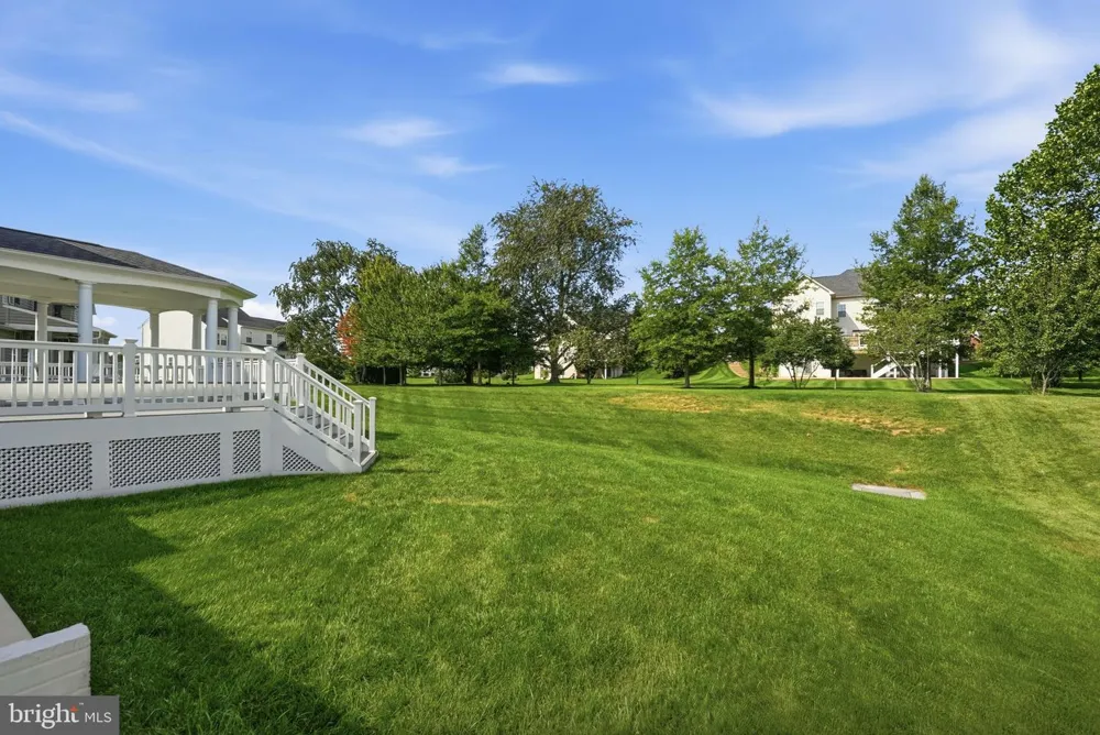 23889 HEATHER MEADOW DRIVE Ashburn, VA 20148