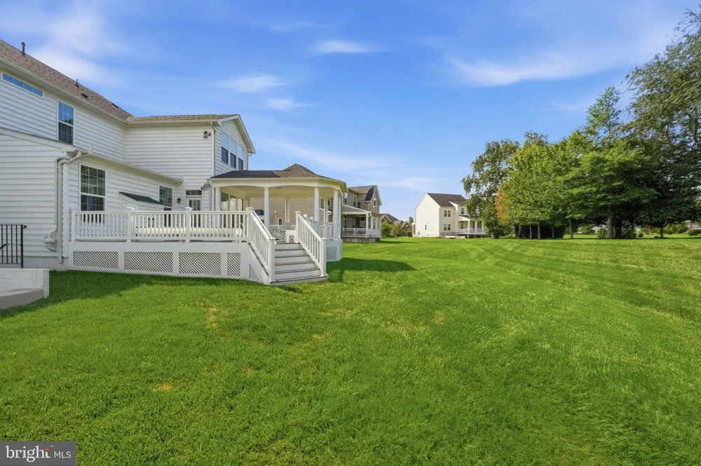 23889 HEATHER MEADOW DRIVE Ashburn, VA 20148