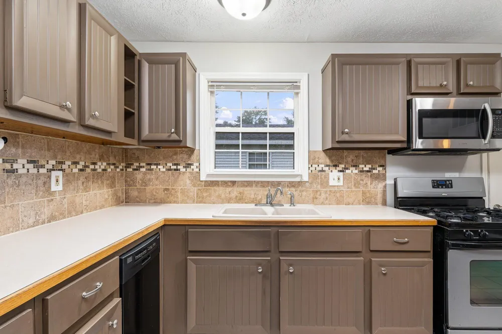 12973 Roughys Drive Wayland, MI 49348