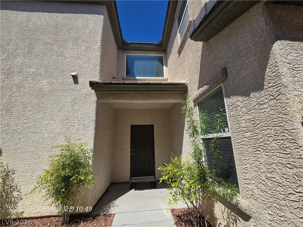 11232 Woodland Violet Avenue Las Vegas, NV 89138