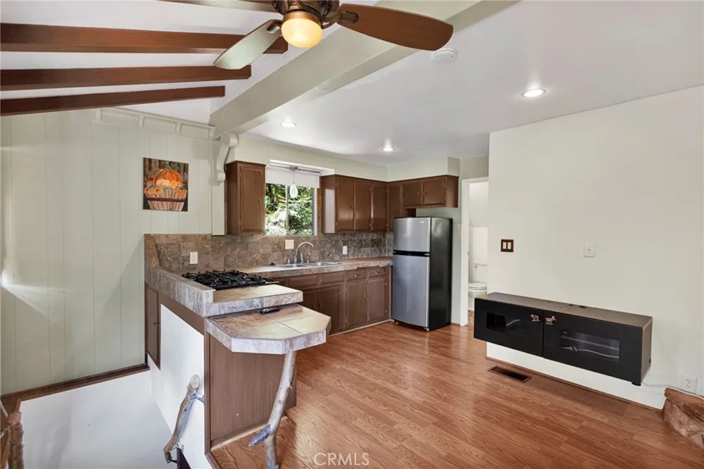 739 Lake Lake Arrowhead, CA 92385