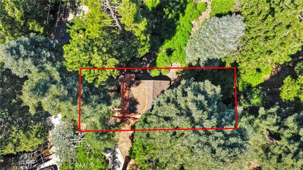 739 Lake Lake Arrowhead, CA 92385