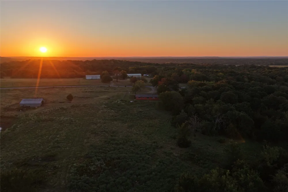 590 Friendship Road Stuart, OK 74570