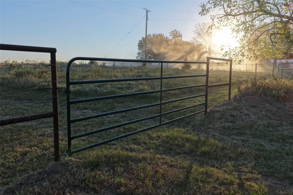 590 Friendship Road Stuart, OK 74570
