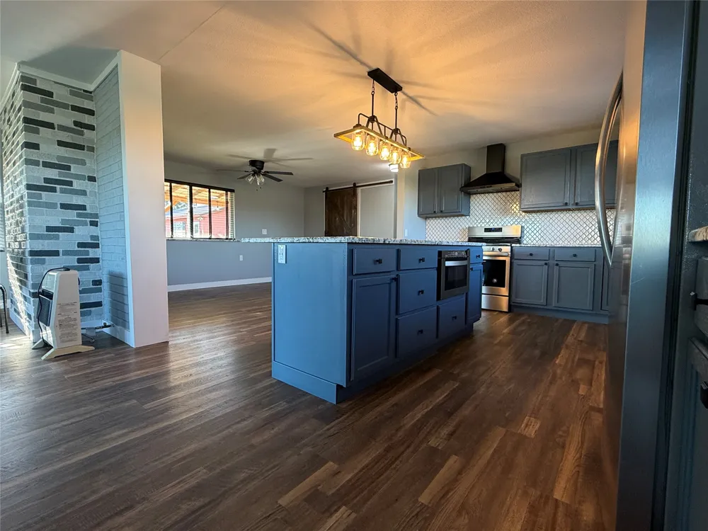 590 Friendship Road Stuart, OK 74570