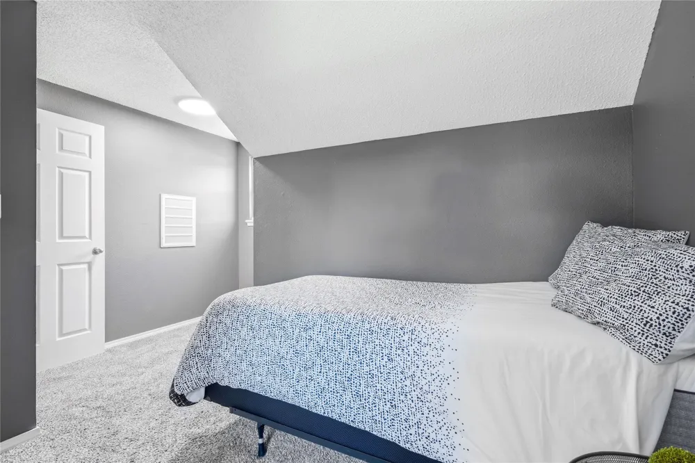 10134 E 575 ROAD Catoosa, OK 74015