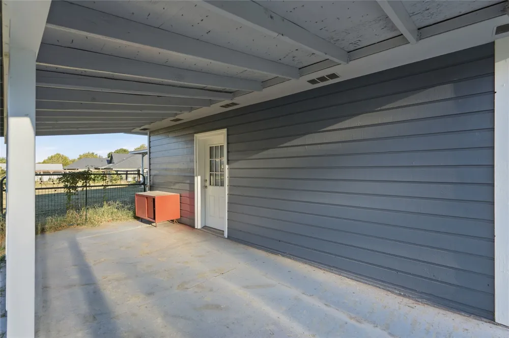 10134 E 575 ROAD Catoosa, OK 74015