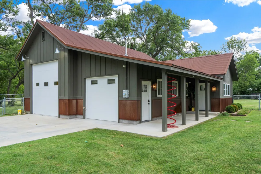 9402 E 16th Street Tulsa, OK 74112