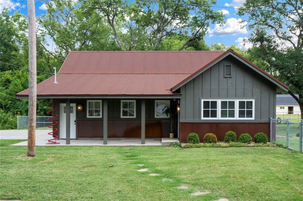 9402 E 16th Street Tulsa, OK 74112