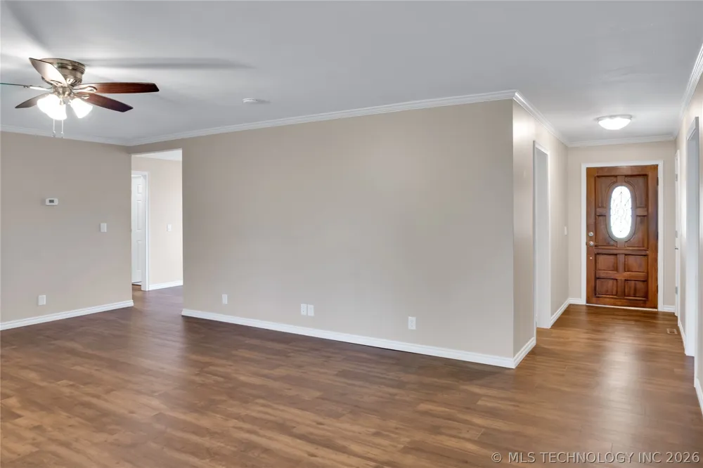 513 E B. STREET Jenks, OK 74037