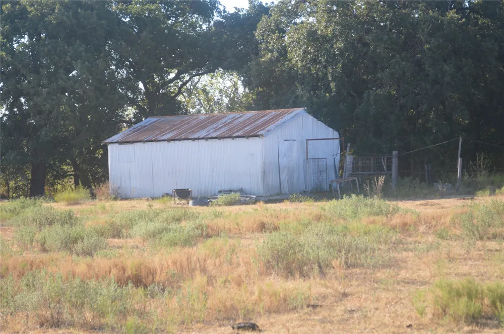 Page Road Kingston, OK 73439