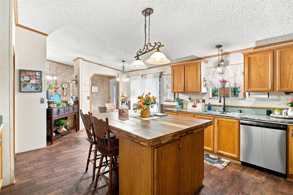 9718 Texoma Park Kingston, OK 73439