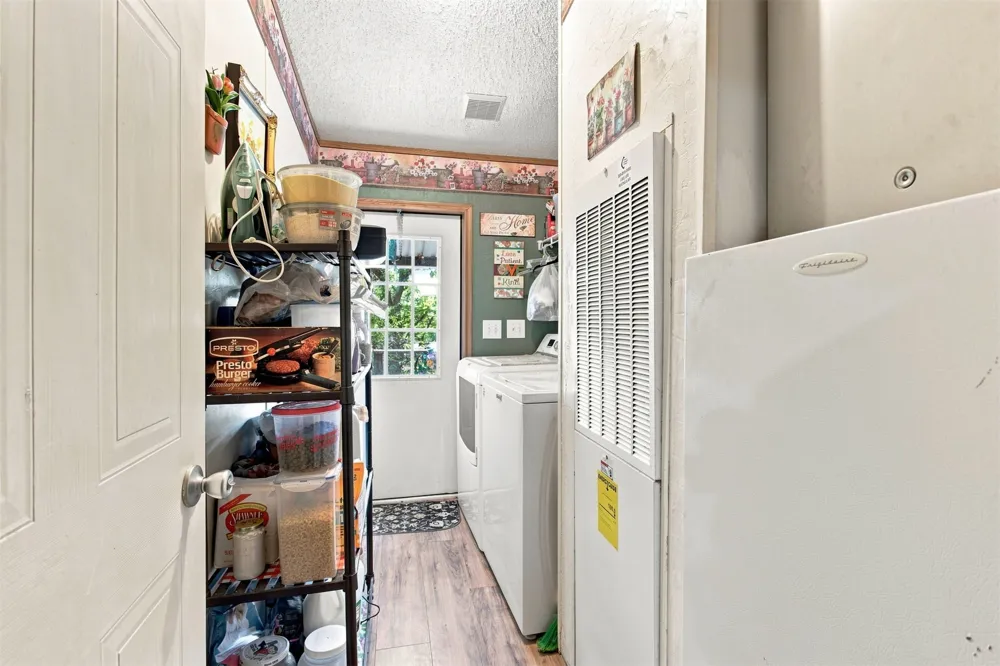 9718 Texoma Park Kingston, OK 73439
