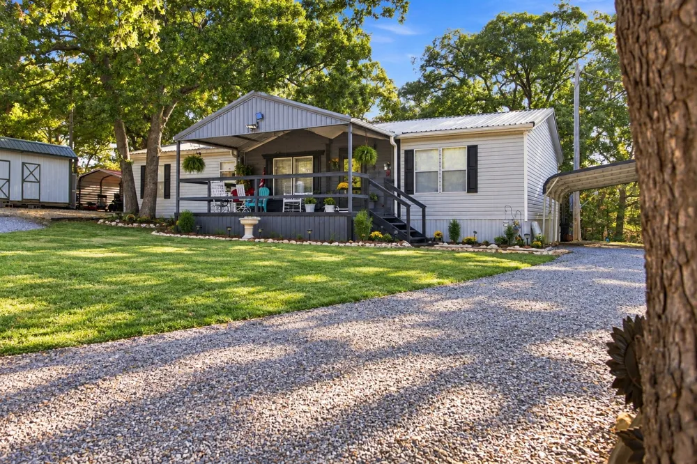 9718 Texoma Park Kingston, OK 73439