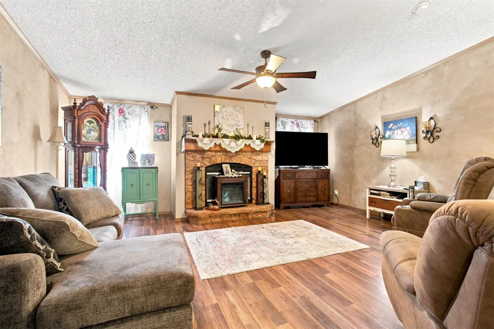 9718 Texoma Park Kingston, OK 73439