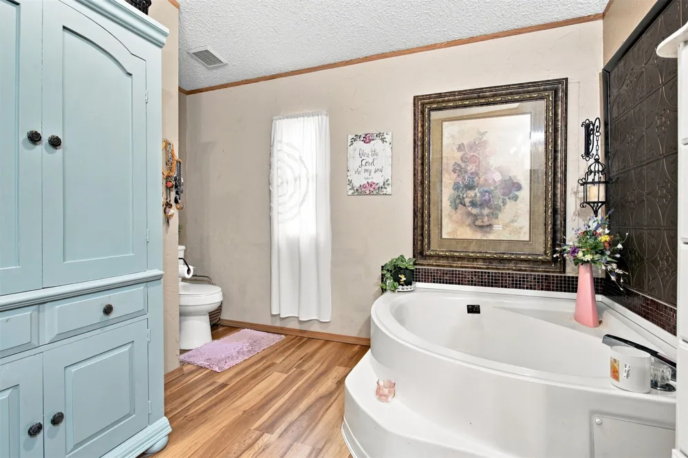 9718 Texoma Park Kingston, OK 73439