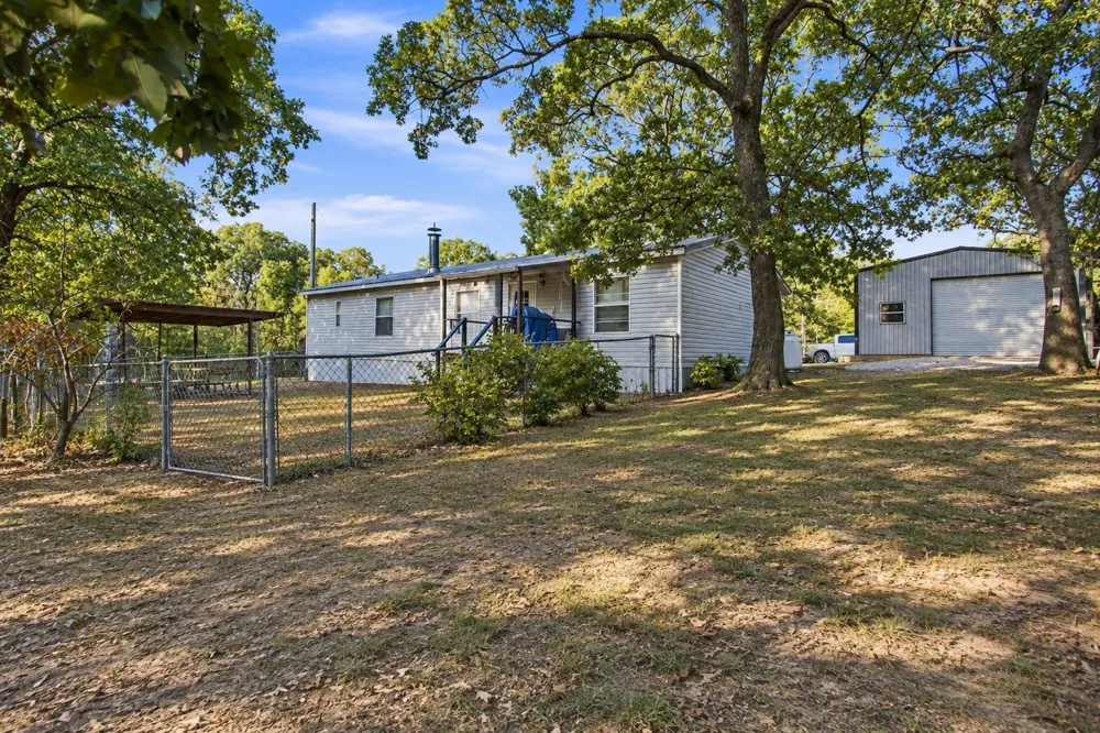 9718 Texoma Park Kingston, OK 73439
