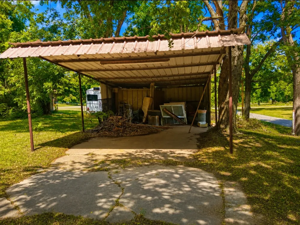 903 EW Sunset Drive Wewoka, OK 74884