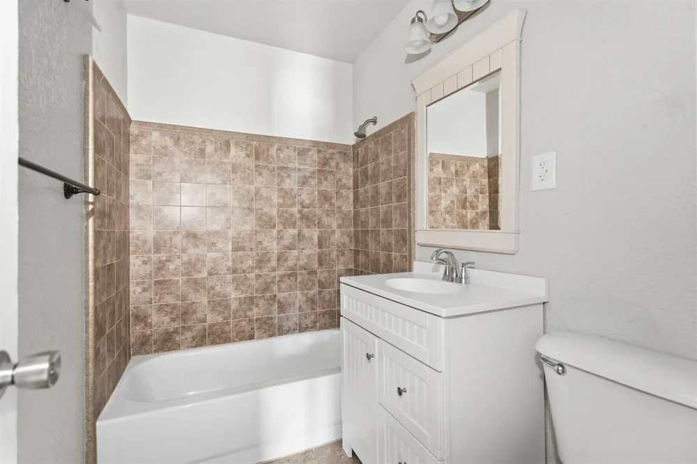 434 Locust Street Ardmore, OK 73401