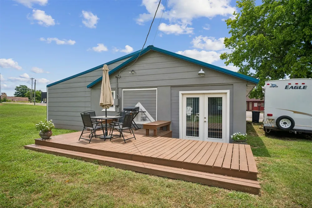 164 W Cherokee Langley, OK 74350