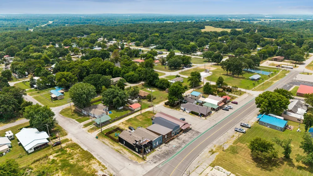 109 Cherokee Langley, OK 74350