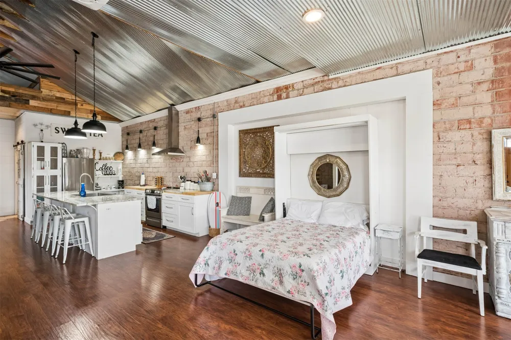 109 Cherokee Langley, OK 74350