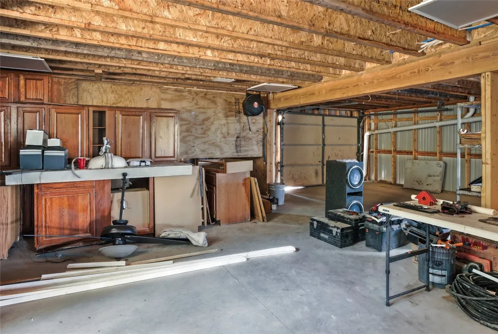 809 W Holt Lincoln, AR 72744
