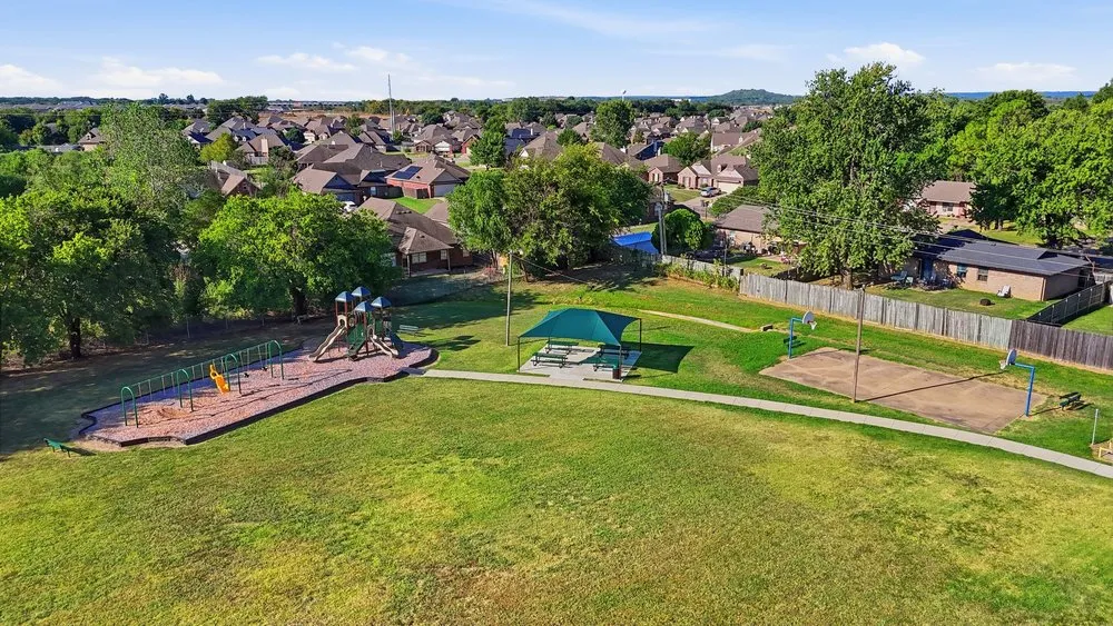 14399 S Poplar Street Glenpool, OK 74033