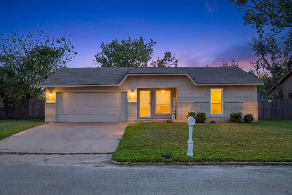 14399 S Poplar Street Glenpool, OK 74033