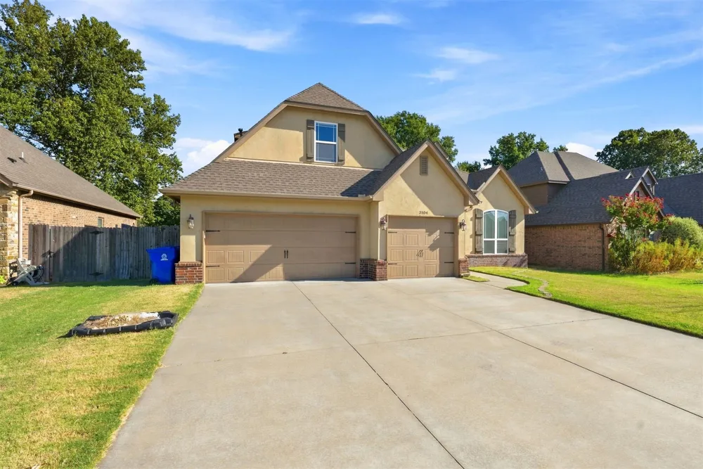 3104 W Mobile Street Broken Arrow, OK 74011