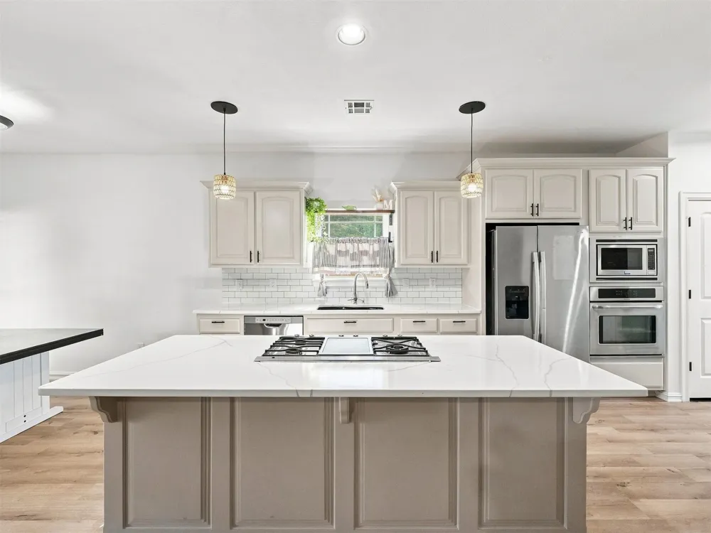3104 W Mobile Street Broken Arrow, OK 74011