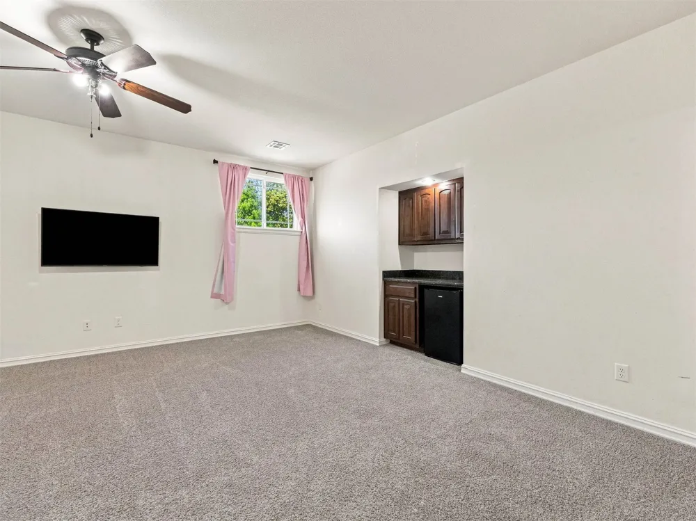3104 W Mobile Street Broken Arrow, OK 74011
