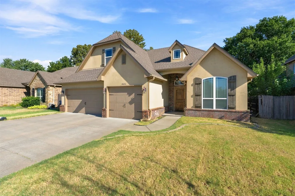 3104 W Mobile Street Broken Arrow, OK 74011