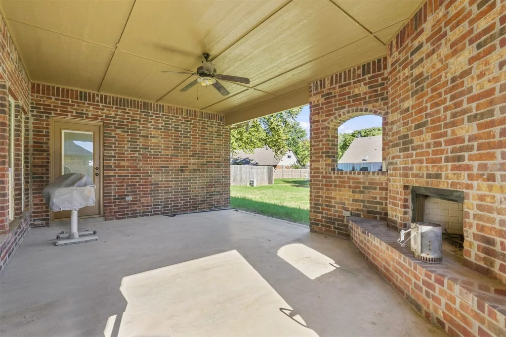 3104 W Mobile Street Broken Arrow, OK 74011