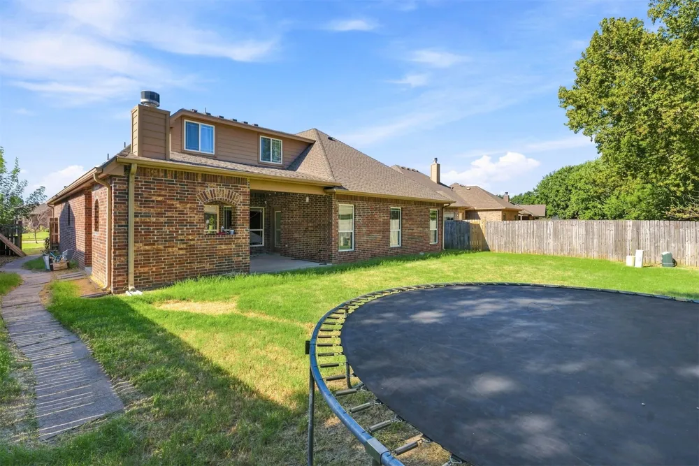 3104 W Mobile Street Broken Arrow, OK 74011
