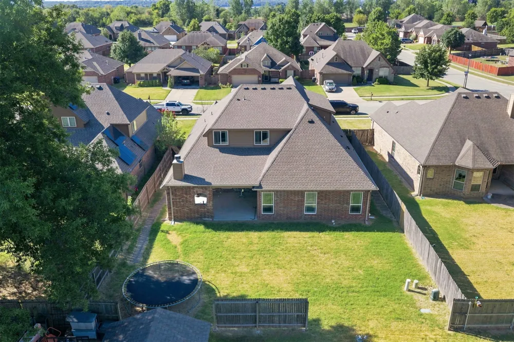 3104 W Mobile Street Broken Arrow, OK 74011