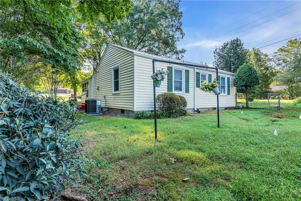 344 Owens Road Lexington, NC 27292