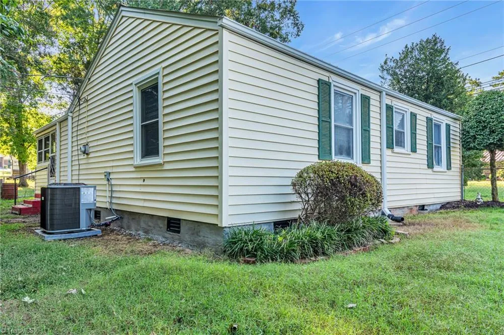344 Owens Road Lexington, NC 27292